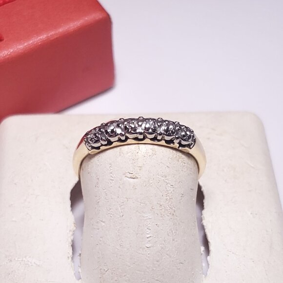 Vintage .06ctw Natural round Diamond 14Kt 2Tone Gold S-7.25 Band Ring #23065 - Picture 1 of 6